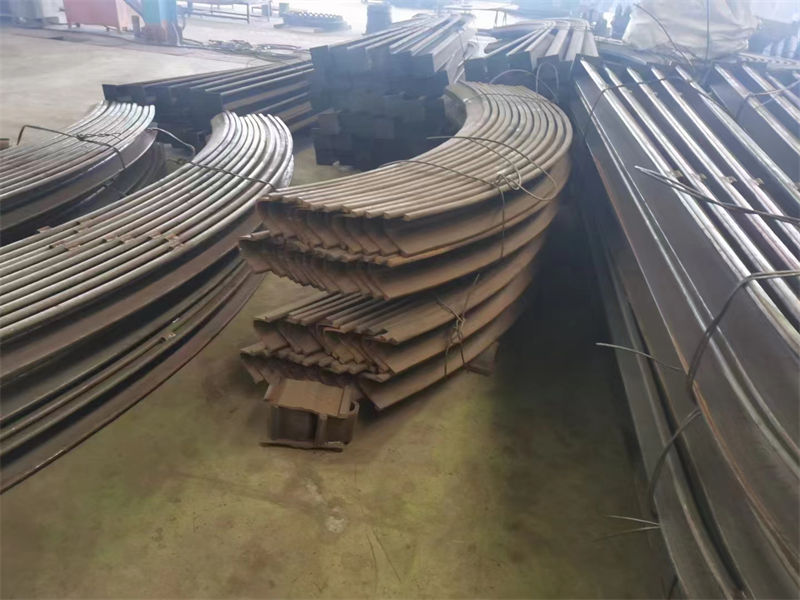 U型钢支架视频 (1).jpg