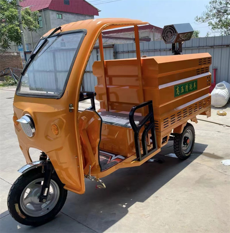 高压清洗车 (5).jpg