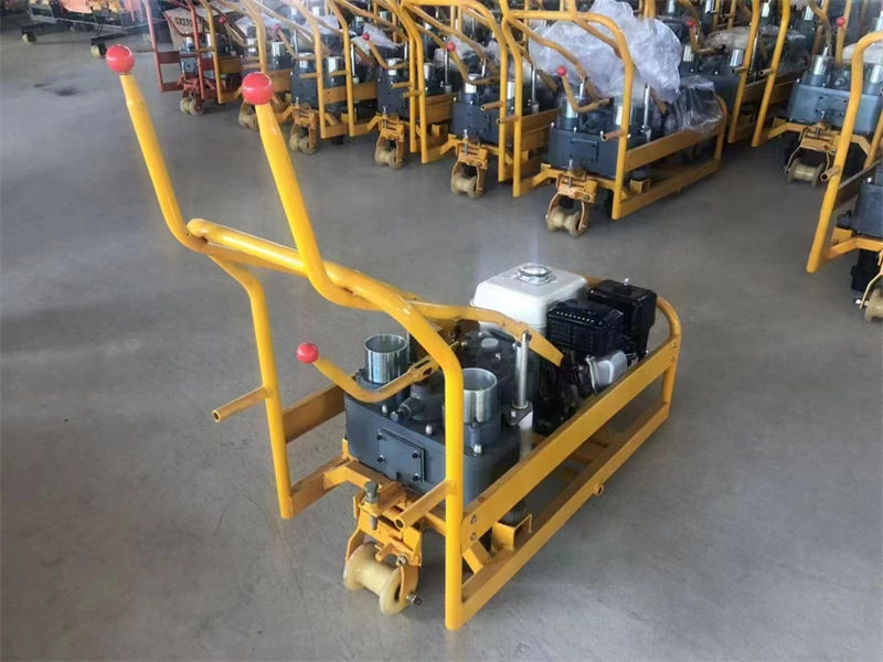 双头内燃螺栓扳手1.jpg 双头内燃螺栓扳手1.jpg